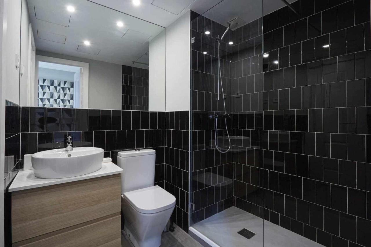 Apartamento V Alcalaretiro Ideal Parejas Madrid Bagian luar foto
