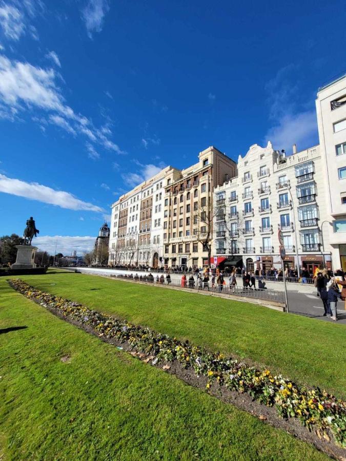Apartamento V Alcalaretiro Ideal Parejas Madrid Bagian luar foto